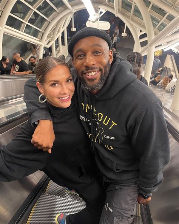 Allison Holker Honors tWitch On 1st Fathers Day After His Death Hollywood Life