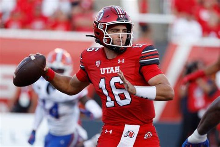 Bryson Barnes Parents, Ethnicity, Utah's Backup QB Biography, Wife, Age, High School, Net Worth & Mo