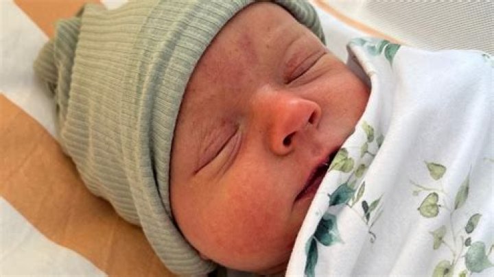 Danielle & Bobby Having Baby Boy Preview Hollywood Life |