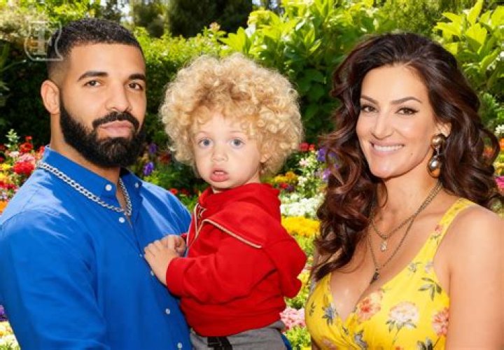 Drake Got Sophie Brussaux Pregnant? Former Porn Stars Shocking Claims Hollywood Life |