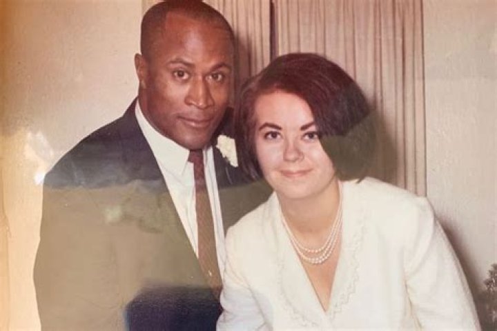 John Amos Ex-Wife: Meet Noel J. Mickelson And Lilian Lehman
