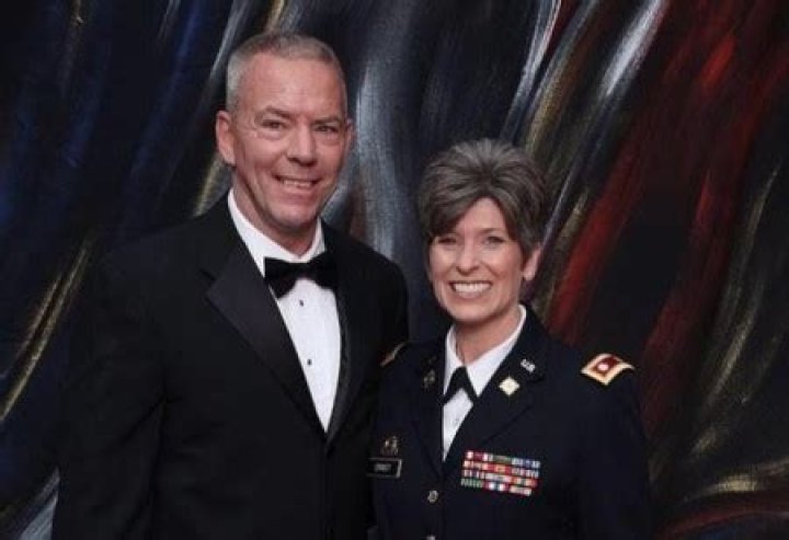 Joni Ernst Senator Bio, Net Worth, Married, Husband, Kids ·