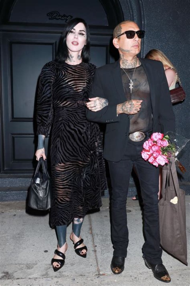Kat Von D Married Rafael Reyes In A Red Wedding Dress Pic Hollywood Life