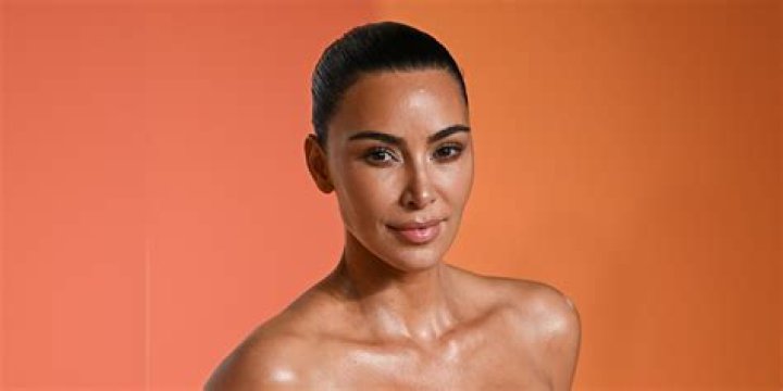 Kim Kardashians Naked Butt On Interview Magazine Cover: Photos Hollywood Life |