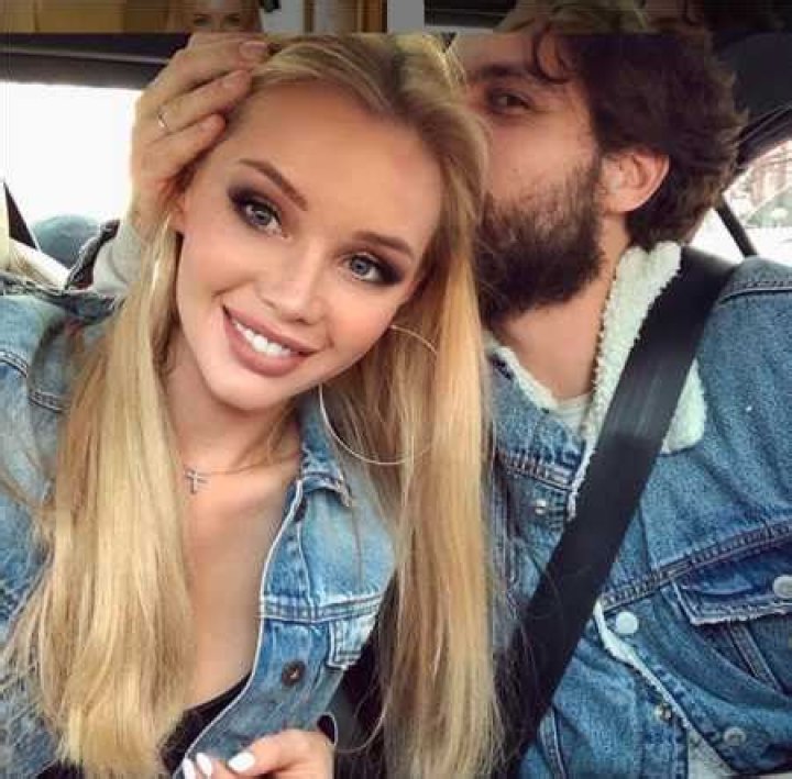 Know the Relationship Status of Russian Instagram Model, Olya Abramovich and her Net Worth ·