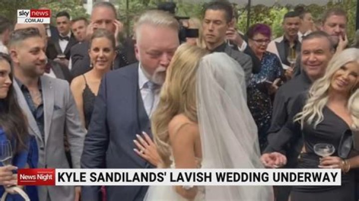 Kyle Sandilands Wife, Married, Family, Siblings, Height, Net Worth .