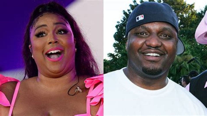Lizzo Defended After Aries Spears Mocks Her Weight Hollywood Life