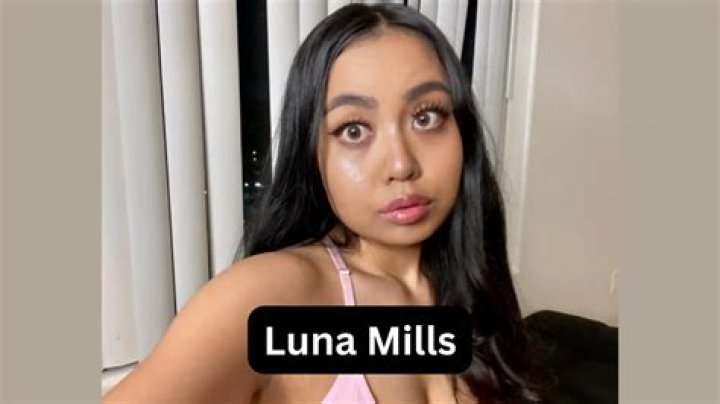 Luna Montana - Bio, Age, Net Worth, Height, Single, Nationality, Career ·