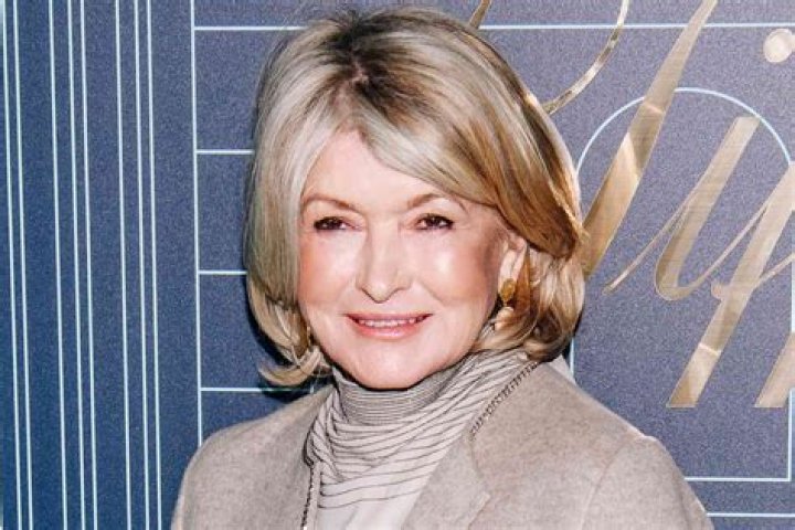 Martha Stewart - Age, Life & Facts ·