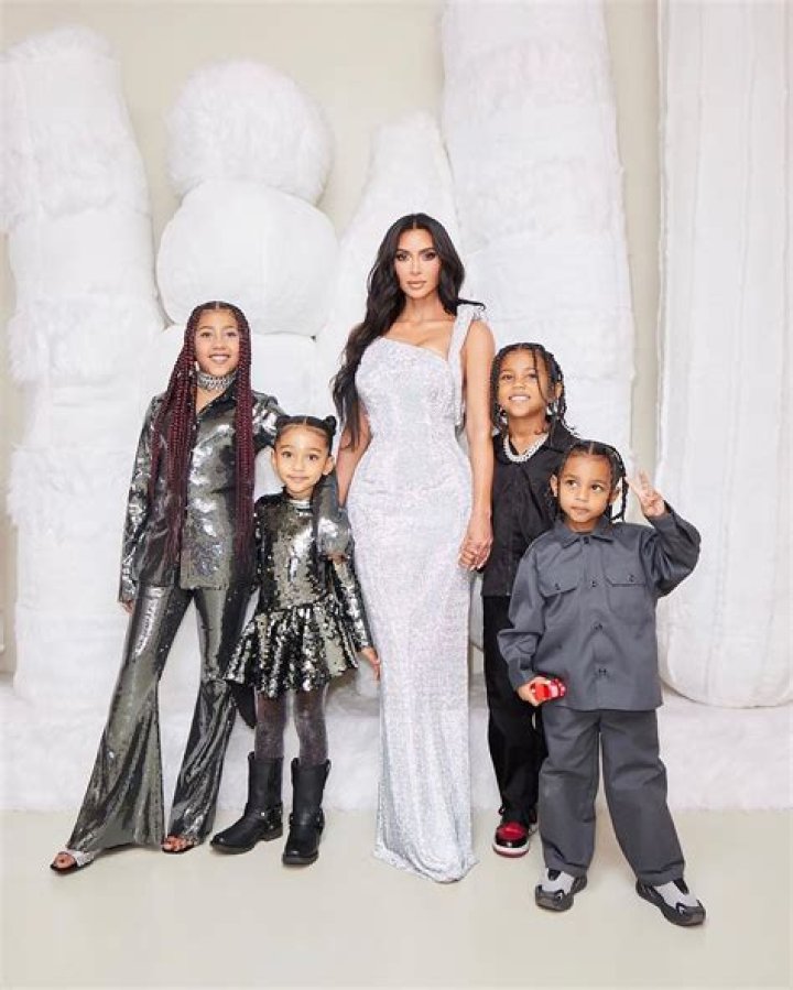 North West Wiki (Kim Kardashian's Daughter), Age, Biography, Parents, Family, Nationality, Net Worth