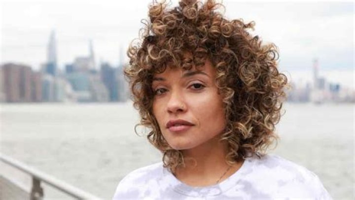 Sophia Urista Parents, Ethnicity, Wiki, Biography, Age, Girlfriend, Career, Net Worth