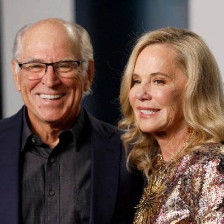 Unraveling the Life of Jimmy Buffett's First Wife, Their Marriage, Net Worth, and More ·