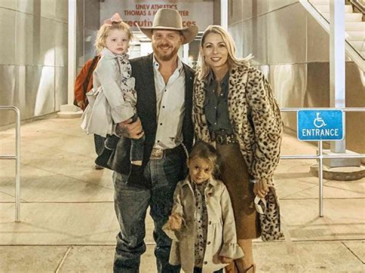 Who Is Cody Ohl? His Wikipedia, Age, Wife, & Net Worth